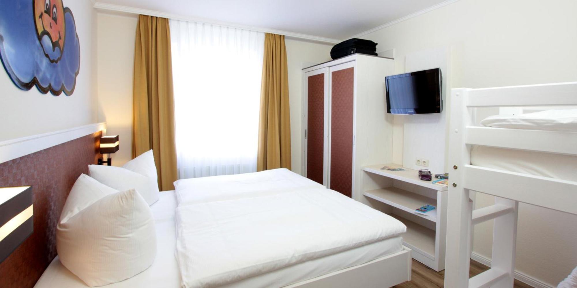 Park Hotel Sellin Exterior photo
